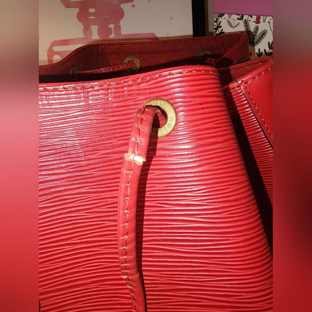 💥LOW START💥LOUIS VUITTON *DEAL* EPI Satchel w/COA #AR0935 - Picture 9 of 14